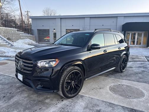2025 Mercedes-Benz GLS 450 4MATIC