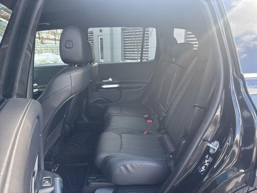 2023 Mercedes-Benz GLB 250 4MATIC