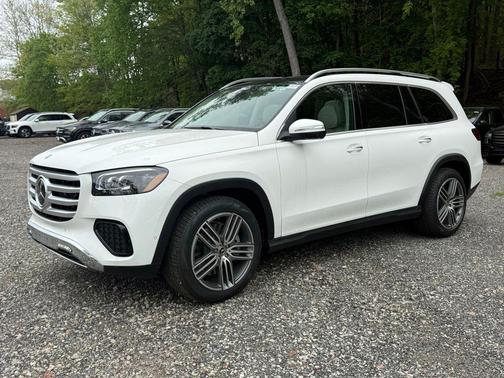 Polar White 2026 Mercedes-Benz GLS 450 4MATIC