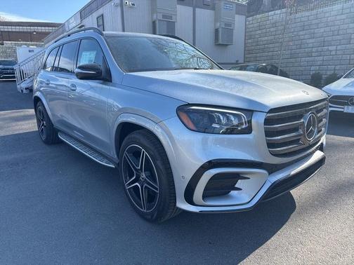 2025 Mercedes-Benz GLS 450 4MATIC
