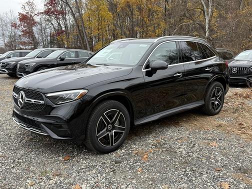 2026 Mercedes-Benz GLC 300 4MATIC