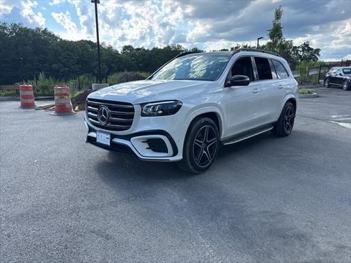 2025 Mercedes-Benz GLS 450 4MATIC