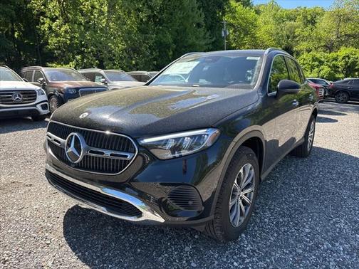 2025 Mercedes-Benz GLC 300 4MATIC
