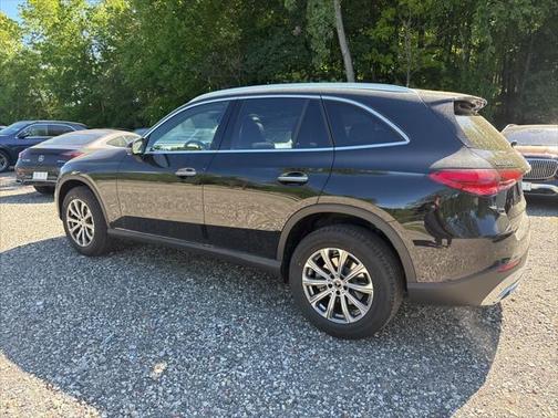 2025 Mercedes-Benz GLC 300 4MATIC
