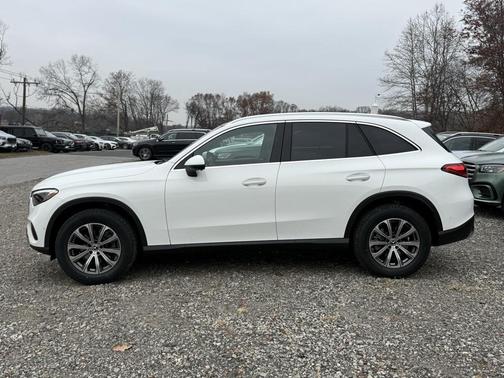 2026 Mercedes-Benz GLC 300 4MATIC