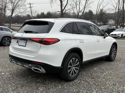 2026 Mercedes-Benz GLC 300 4MATIC