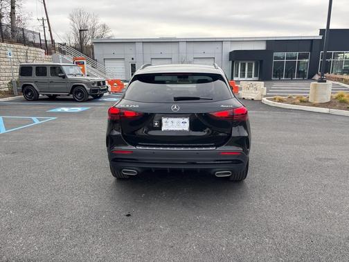 2025 Mercedes-Benz GLA 250 4MATIC