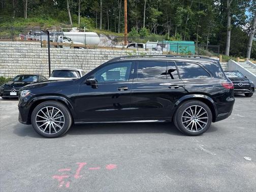2025 Mercedes-Benz GLS 450 4MATIC