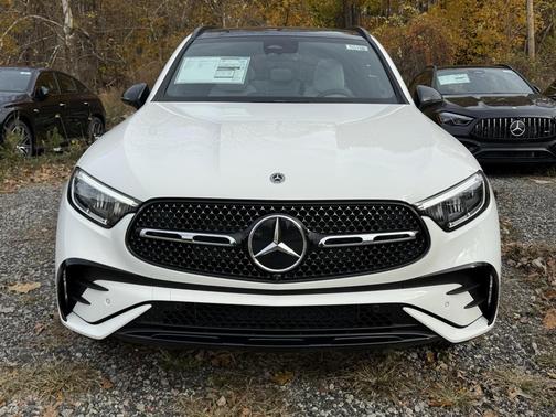 2026 Mercedes-Benz GLC 300 4MATIC