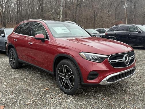 2026 Mercedes-Benz GLC 300 4MATIC