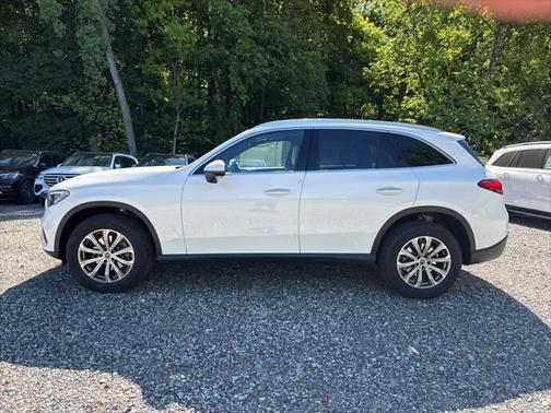 2025 Mercedes-Benz GLC 300 4MATIC