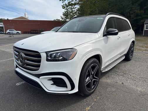 2026 Mercedes-Benz GLS 450 4MATIC