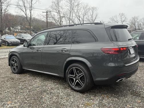 2026 Mercedes-Benz GLS 450 4MATIC