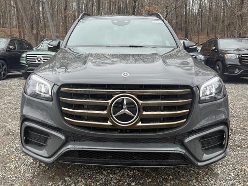 2026 Mercedes-Benz GLS 450 4MATIC