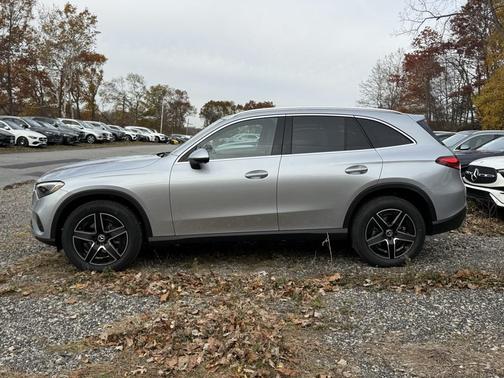 2026 Mercedes-Benz GLC 300 4MATIC