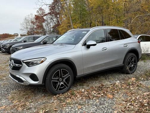 2026 Mercedes-Benz GLC 300 4MATIC