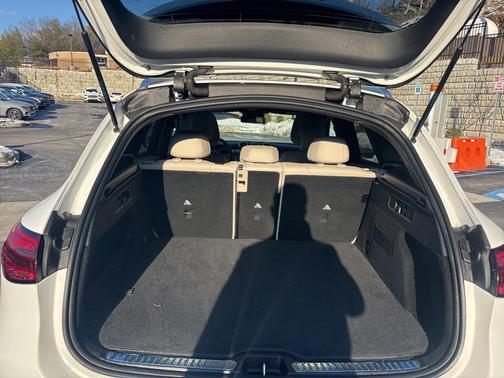 2023 Mercedes-Benz GLC 300 4MATIC