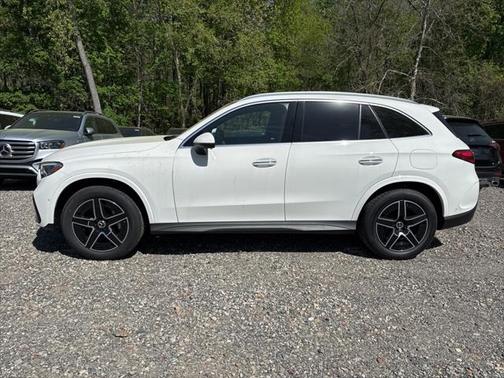 2025 Mercedes-Benz GLC 350e Base
