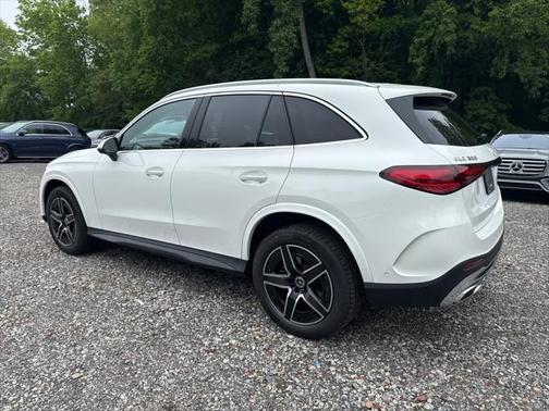 2025 Mercedes-Benz GLC 300 4MATIC