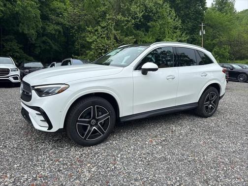 2025 Mercedes-Benz GLC 300 4MATIC