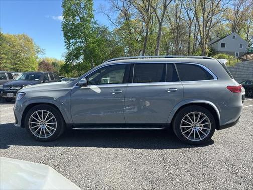 2025 Mercedes-Benz GLS 580 4MATIC