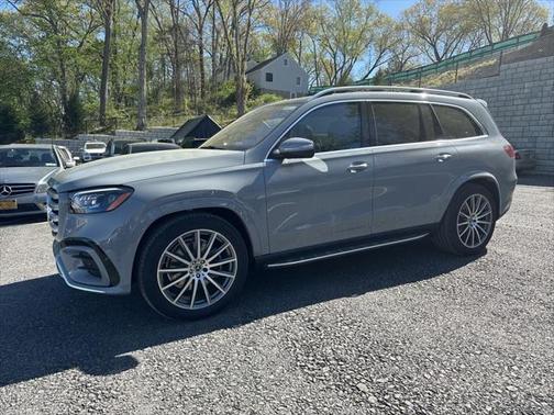 2025 Mercedes-Benz GLS 580 4MATIC