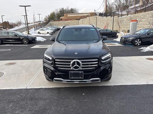 2025 Mercedes-Benz GLB 250 4MATIC