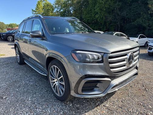 Selenite Grey Metallic 2026 Mercedes-Benz GLS 580 4MATIC