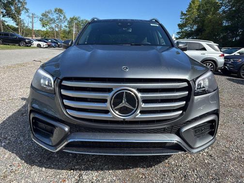 Selenite Grey Metallic 2026 Mercedes-Benz GLS 580 4MATIC