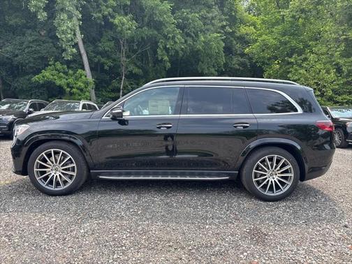 2025 Mercedes-Benz GLS 580 4MATIC