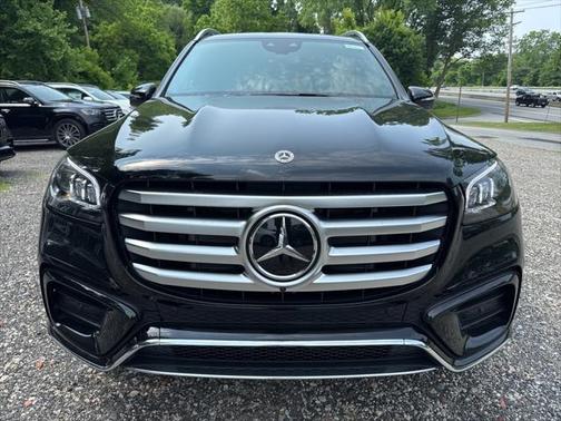 2025 Mercedes-Benz GLS 580 4MATIC