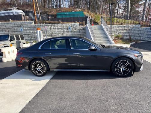 2025 Mercedes-Benz E-Class E 350