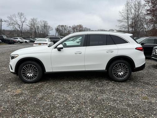 2026 Mercedes-Benz GLC 300 4MATIC