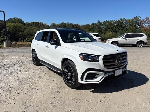 2025 Mercedes-Benz GLS 450 4MATIC