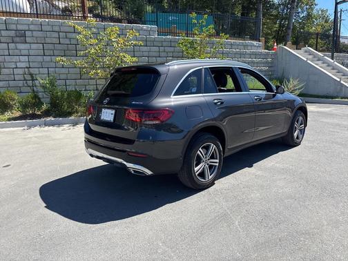 2022 Mercedes-Benz GLC 300 4MATIC