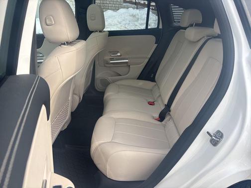 2026 Mercedes-Benz GLA 250 4MATIC