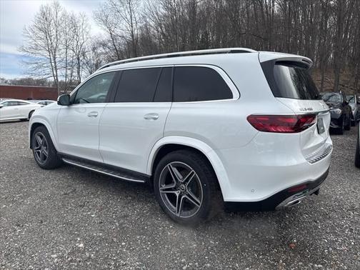 2025 Mercedes-Benz GLS 450 4MATIC