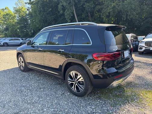 2025 Mercedes-Benz GLB 250 4MATIC