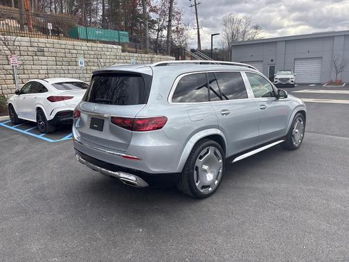 2024 Mercedes-Benz Maybach GLS 600 4MATIC