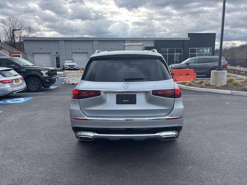 2024 Mercedes-Benz Maybach GLS 600 4MATIC