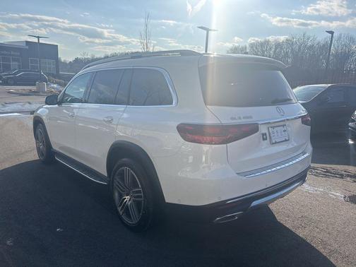 2026 Mercedes-Benz GLS 450 4MATIC