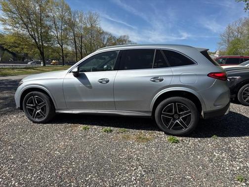 2025 Mercedes-Benz GLC 350e Base