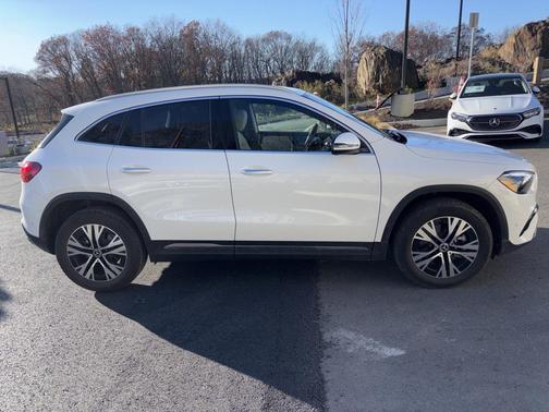 2025 Mercedes-Benz GLA 250 4MATIC