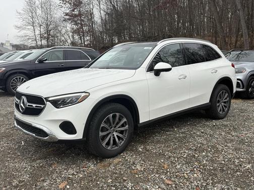 2026 Mercedes-Benz GLC 300 4MATIC