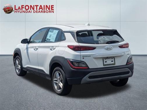 2022 Hyundai KONA SE