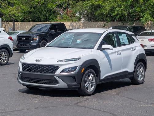 2022 Hyundai KONA SE