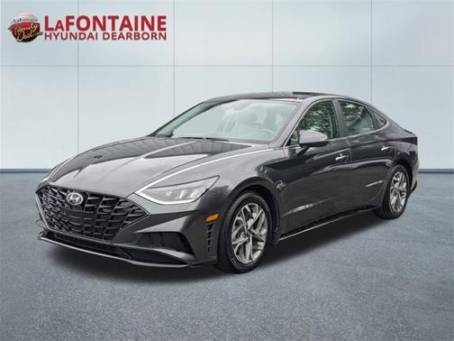 2022 Hyundai SONATA SEL