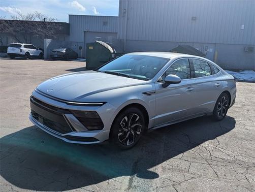 2025 Hyundai SONATA SEL