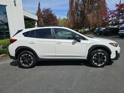 Crystal White Pearl 2021 Subaru Crosstrek Base