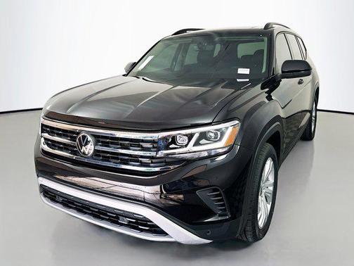 2023 Volkswagen Atlas 3.6L SE w/Technology